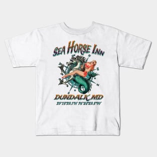 sea horse inn Kids T-Shirt